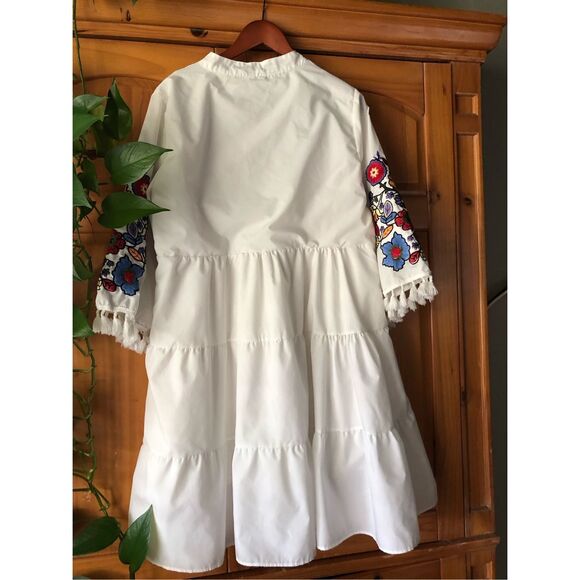 By ESQ White Boho Embroidered Peasant Dress Tassel Sleeve Tiered Midi SZ L - Picture 7 of 13
